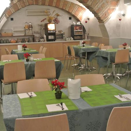 Hotel Dei Mille Ρώμη Εξωτερικό φωτογραφία