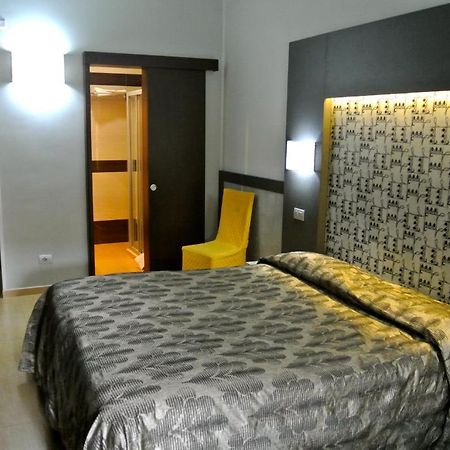 Hotel Dei Mille Ρώμη Εξωτερικό φωτογραφία